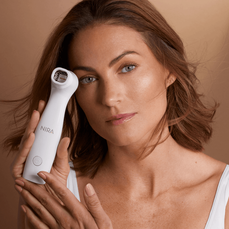 NIRA Pro Skincare Laser Gesichtslaser für Zuhause CurrentBody DE