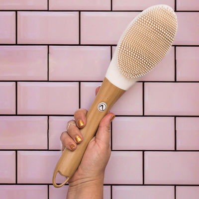 NION Opus Body Exfoliating Brush