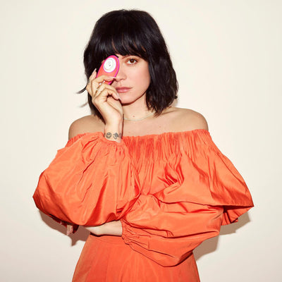 Womanizer LIBERTY von Lily Allen