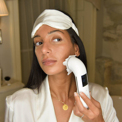 CLOUD NINE ReVibe Verjüngendes 6-in-1 Anti-Aging-Gerät