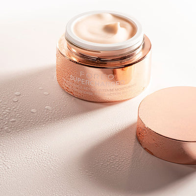 FOREO SUPERCHARGED™ HA+PGA Intensive Feuchtigkeitscreme mit dreifacher Wirkung (50ml)