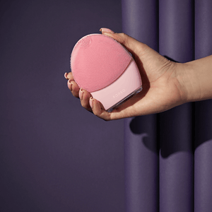 FOREO Clearer Brighter Skin Bundle