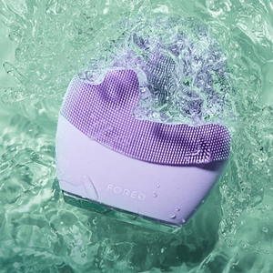 FOREO LUNA™ 4 Intelligentes Gesichtsreinigungs- und Straffungsgerät